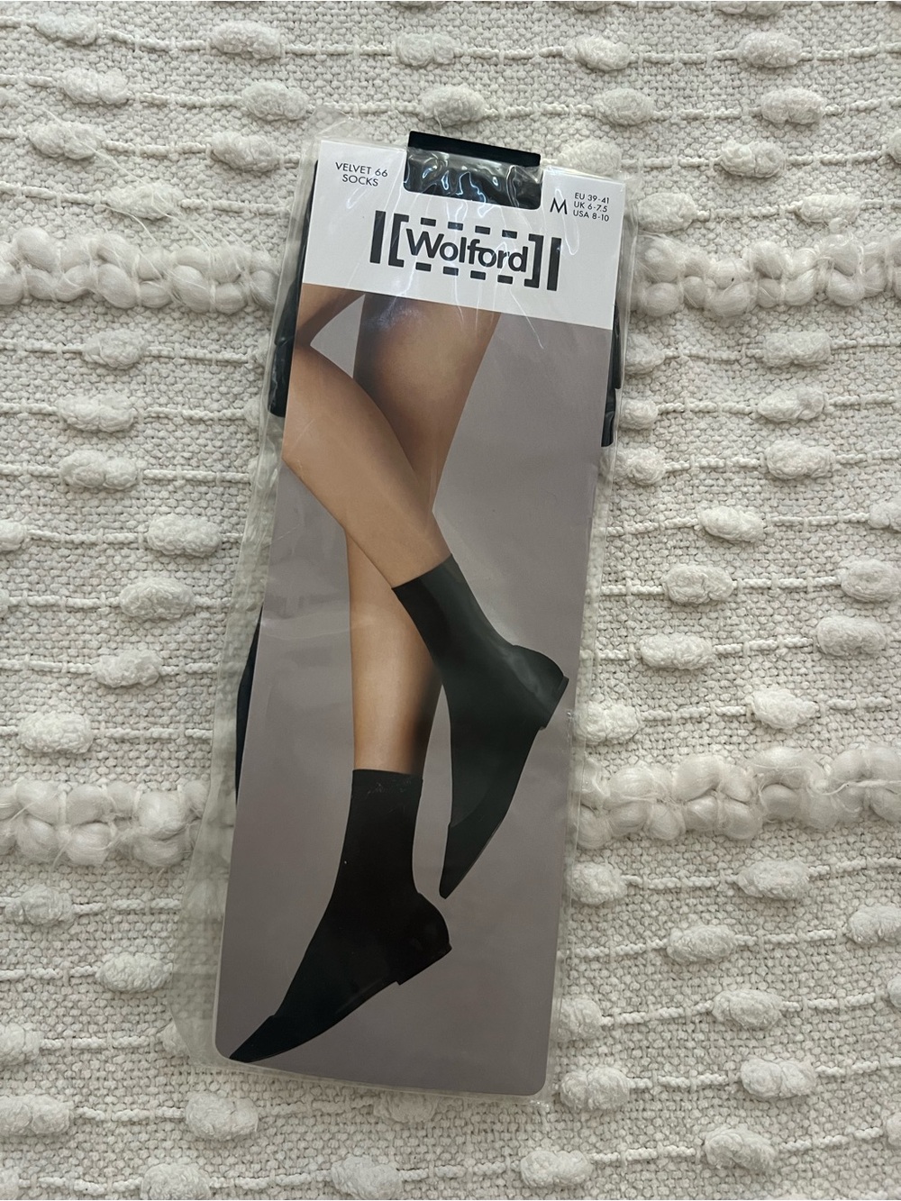 Wolford socks, velvet 66, black, M